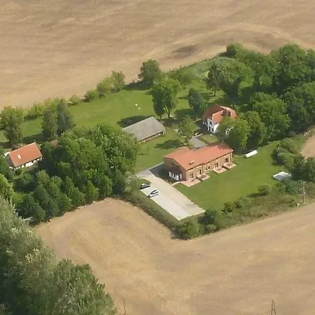 Haus Dreischläfer Apartment Dreschvitz